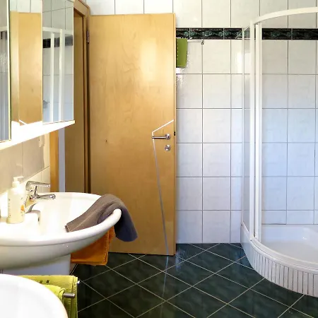 Haus Neurauter 155w *
